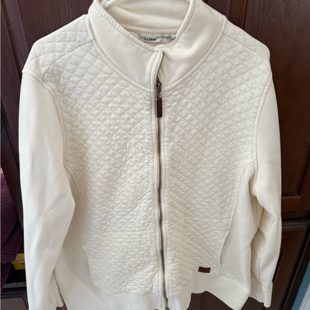 L.L.Bean Quilted Front Zip Jacket in Cream 3x